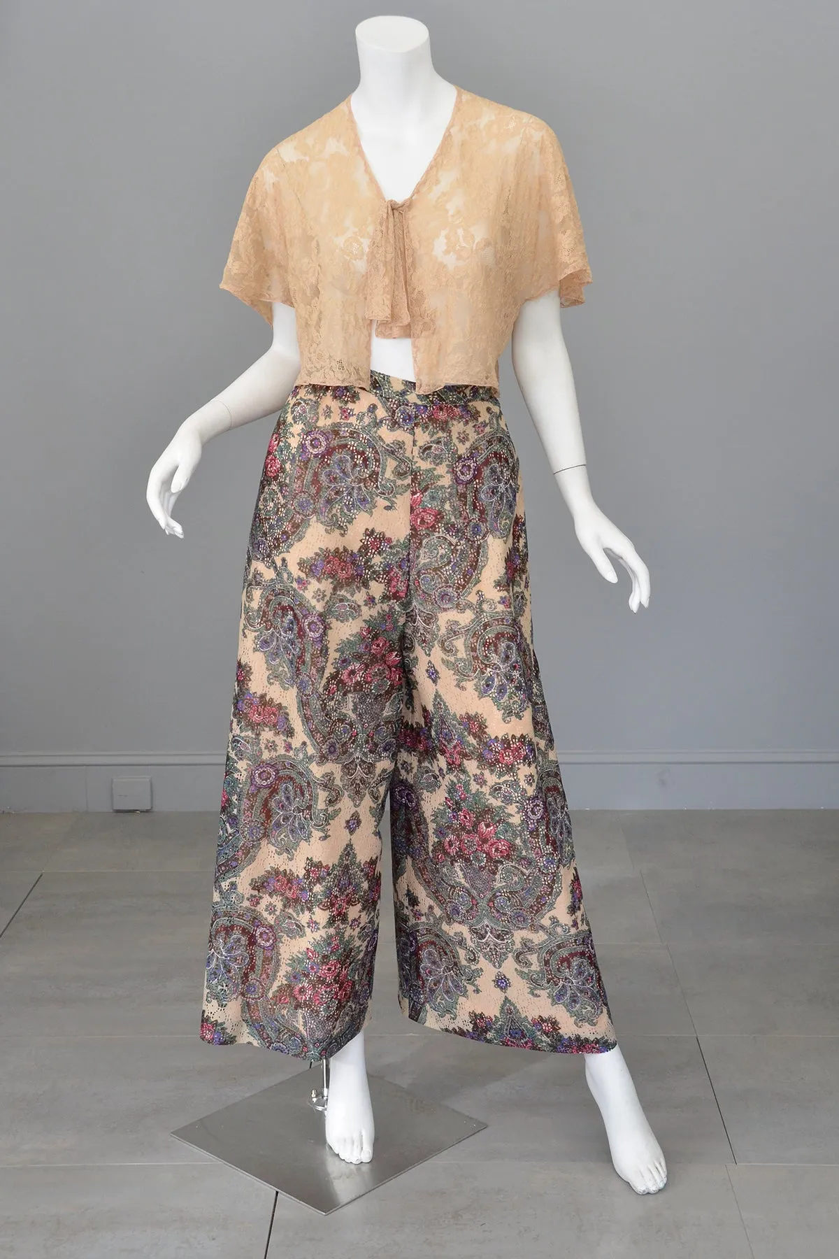 1970s Lacey Floral Print Palazzo Pants
