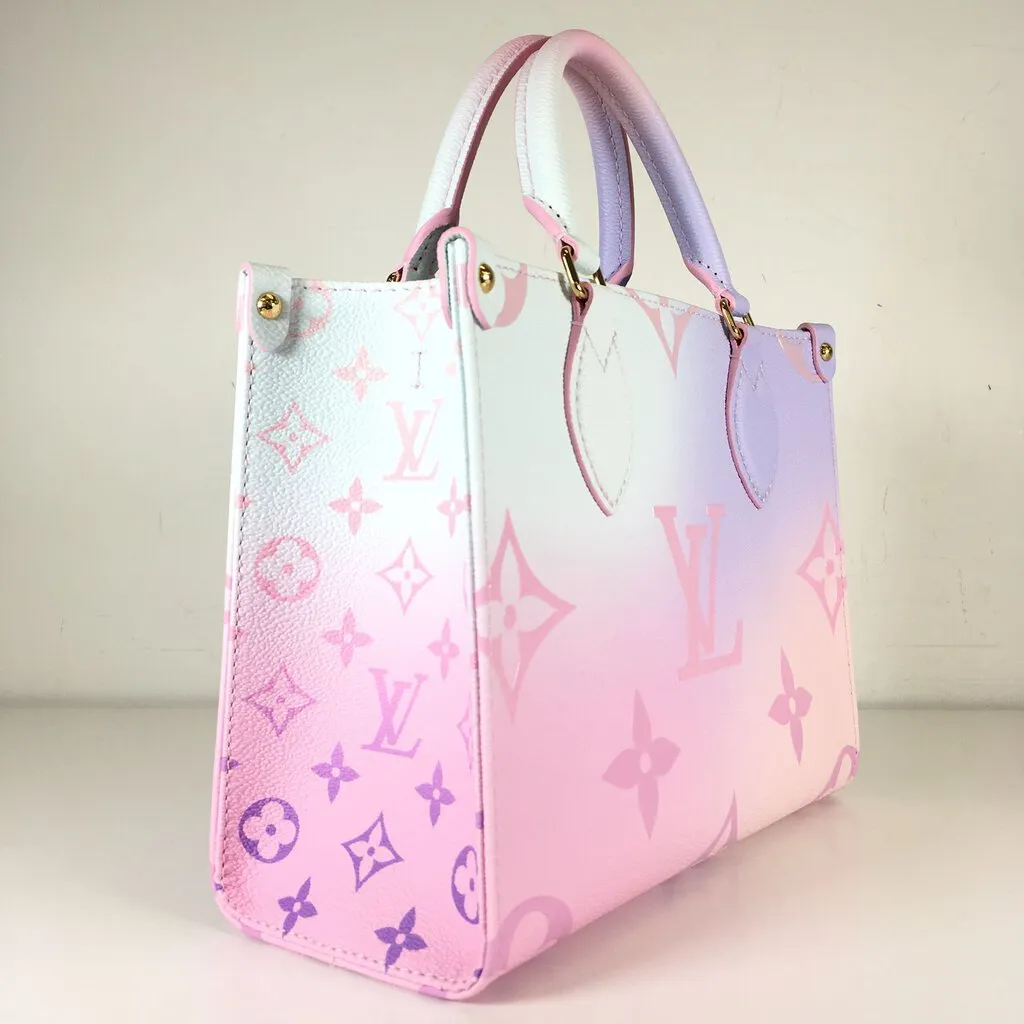Louis Vuitton OnTheGo PM
