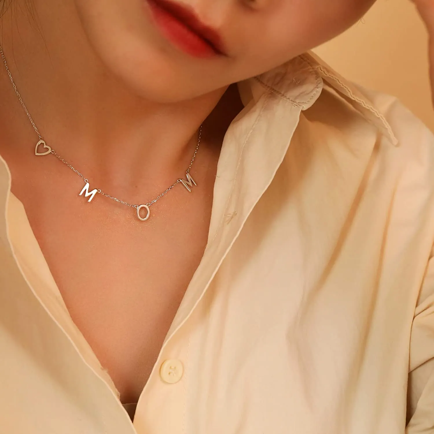 Love Mom Necklace