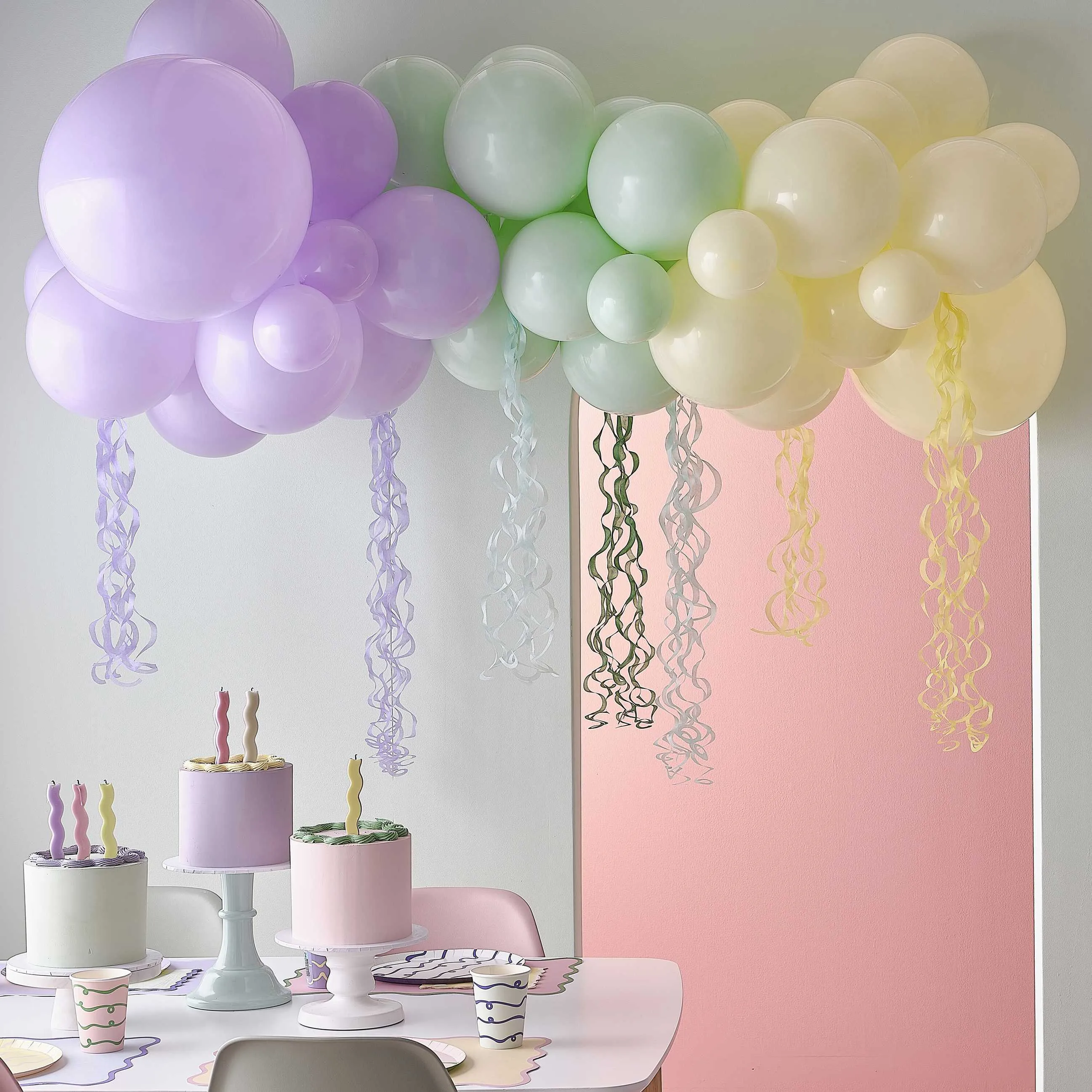 Pastel Balloon Arch Kit with Pastel Tassels