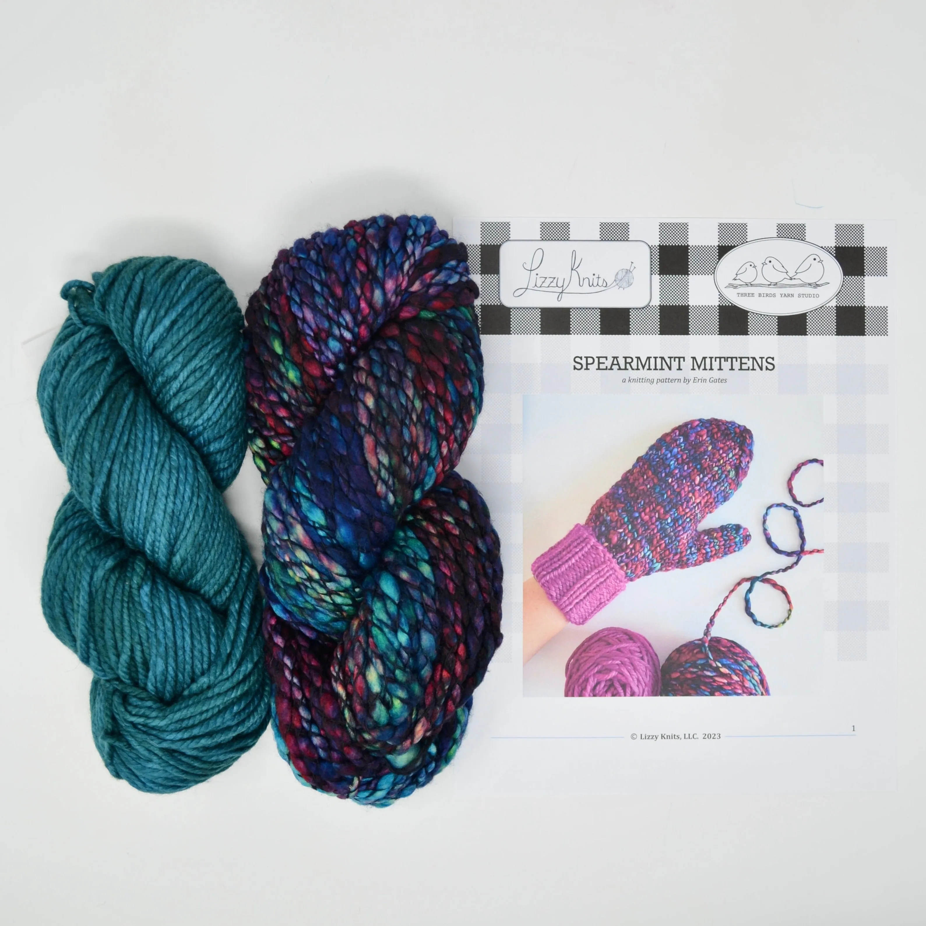Spearmint Mittens Kit (Emerald/Camaleon)