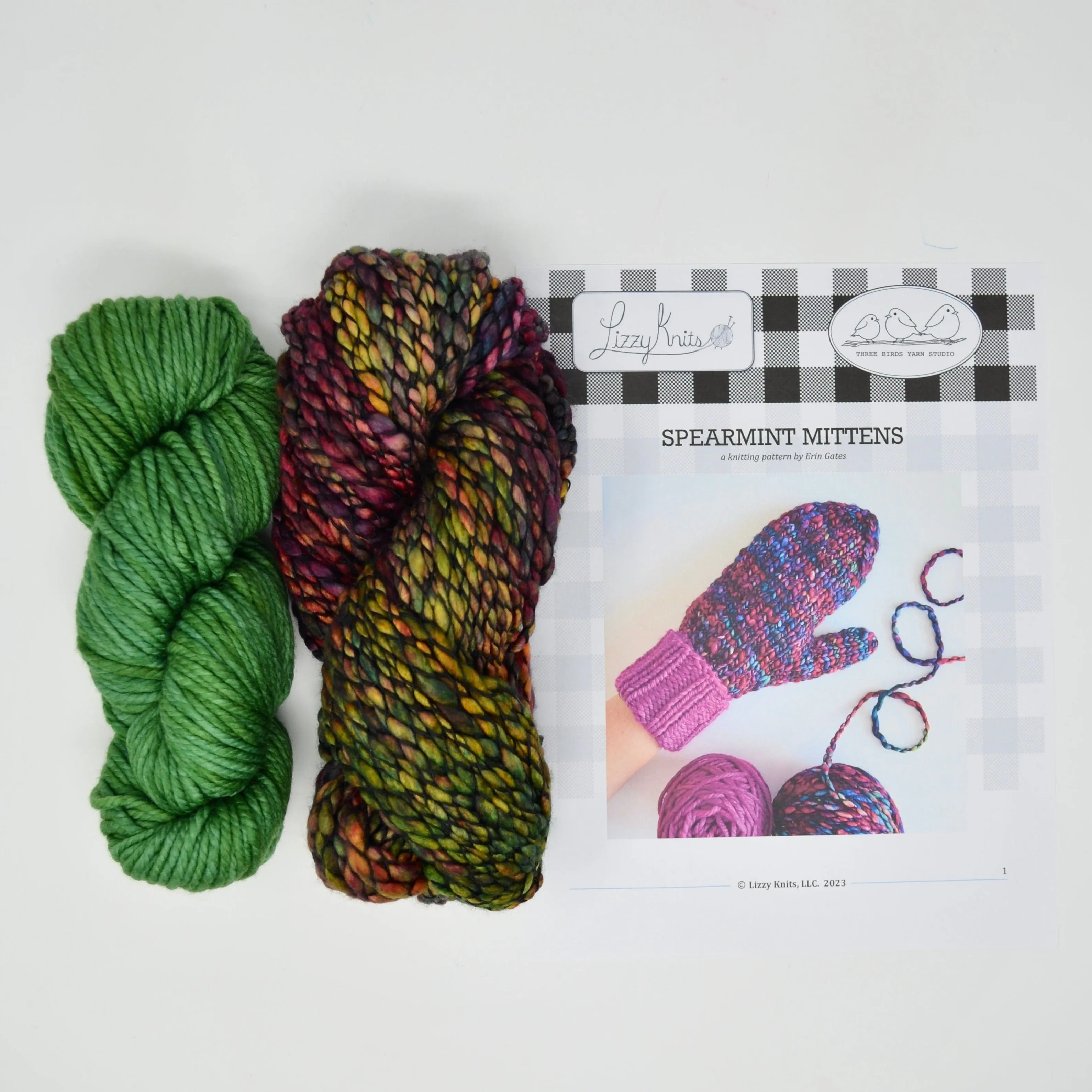 Spearmint Mittens Kit (Verde Adriana/Diana)