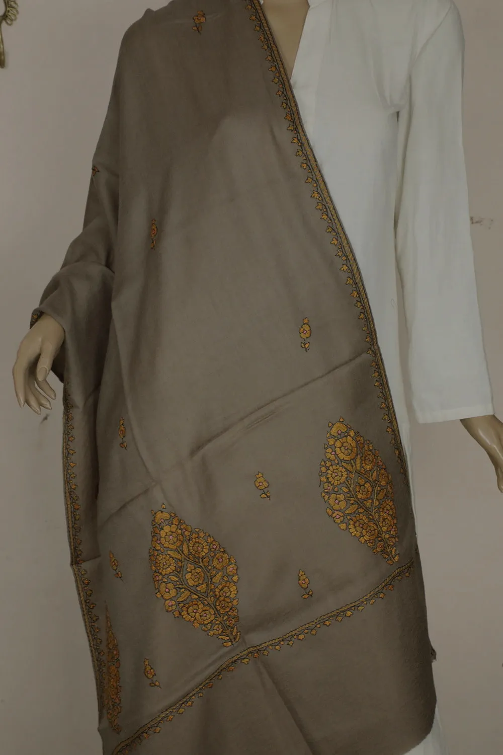 Tiny Floral Pattern Kashmir Embroidered Woolen Stole